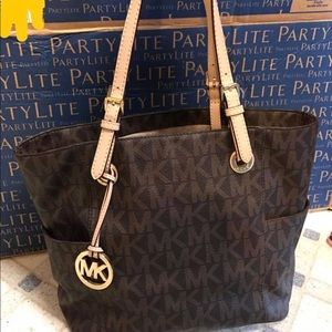 Michael Kors purse and wallet